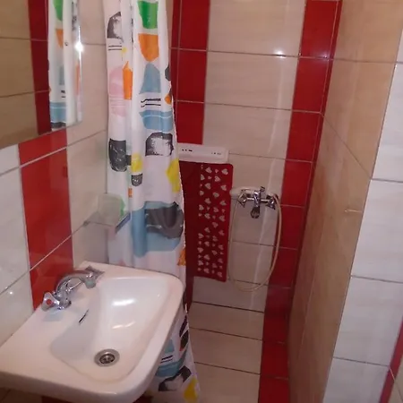 奥尔费斯旅馆 4*