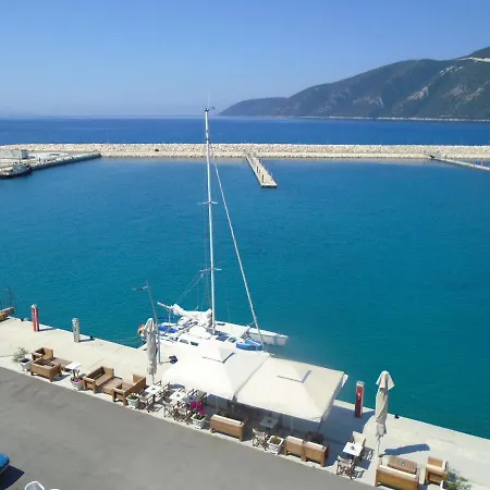 Orfeas Πανσιόν *