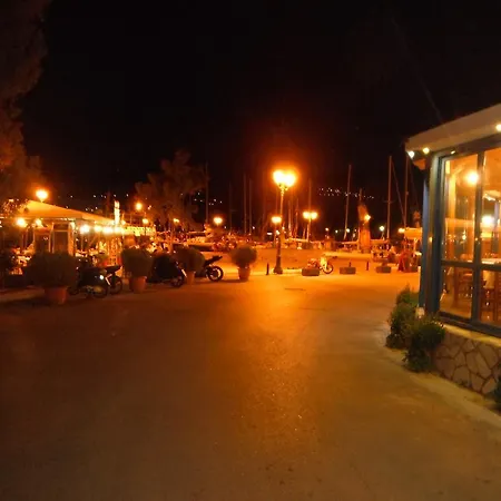 奥尔费斯旅馆 招待所