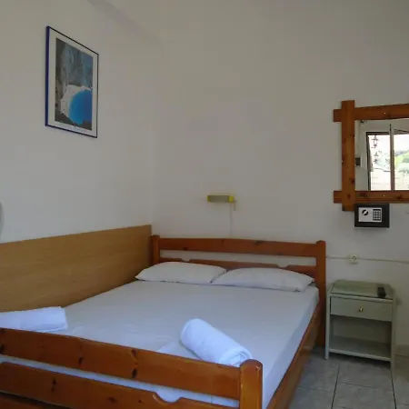 Orfeas Guest house Vasiliki (Lefkada)