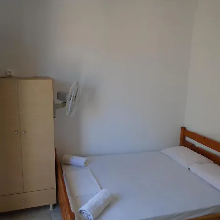 Guest house Orfeas Vasiliki (Lefkada)