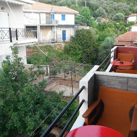 Orfeas Guest house *